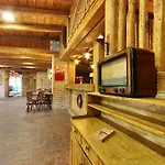 Hotel Stara Skola Sloup (South Moravian)