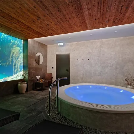 Hotel Stara Skola Sloup (South Moravian)