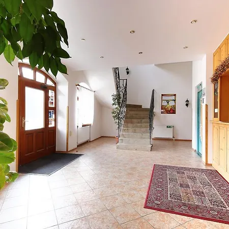 Stara Skola Hotel